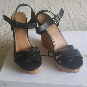 Aldo wedges